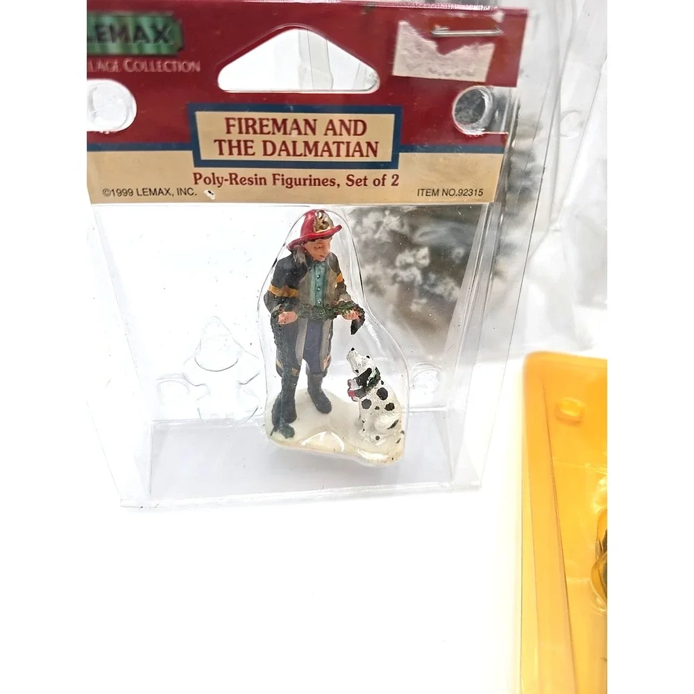 Lemax‎ Village Evergreen Trees Choir Singers Christmas Fireman And Dalmatian LOT